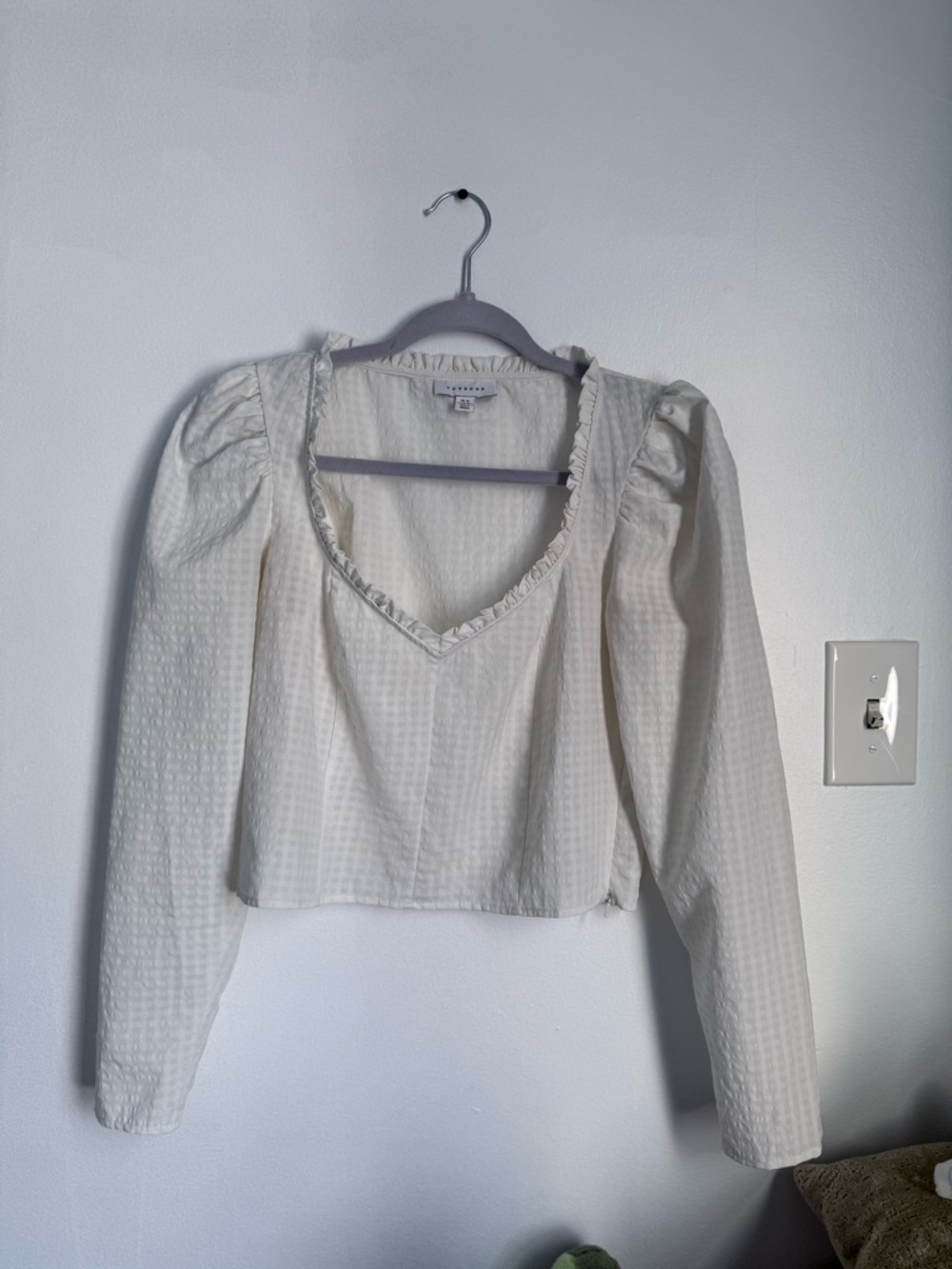 Topshop Cream Textured Puff-Sleeve V-Neck Blouse